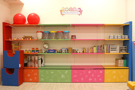 05_shelf01_l.jpg